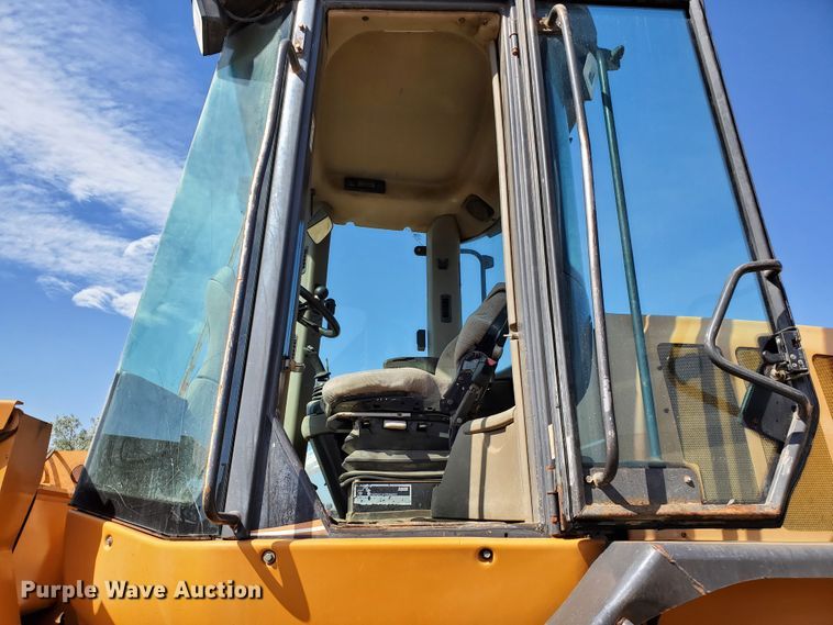 image for item HK9025 2008 Case 621E  wheel loader