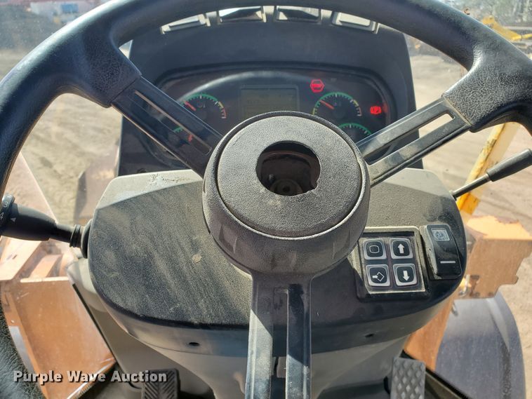 image for item HK9025 2008 Case 621E  wheel loader