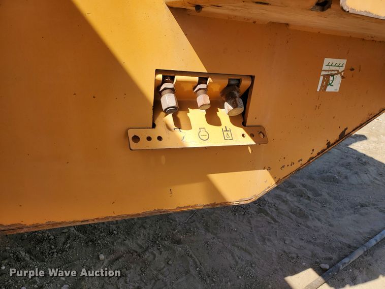 image for item HK9025 2008 Case 621E  wheel loader