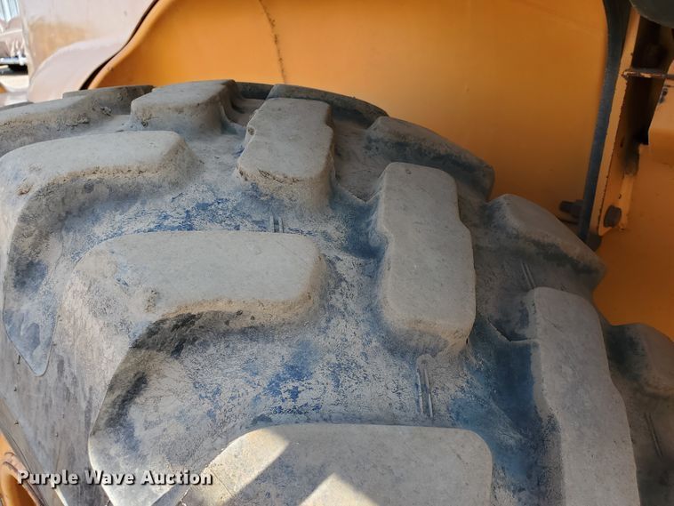 image for item HK9025 2008 Case 621E  wheel loader