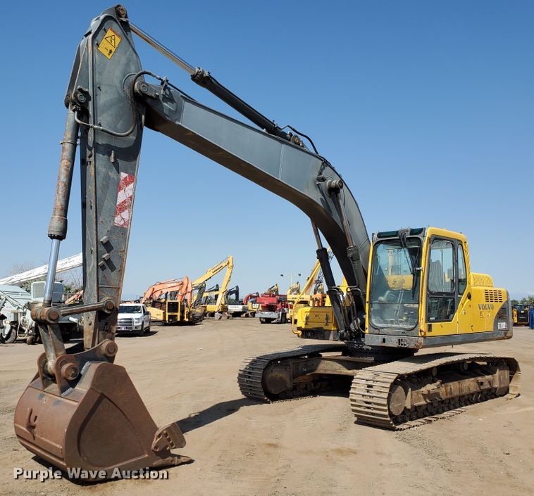 image for item HK9026 2004 Volvo EC210B LC  excavator