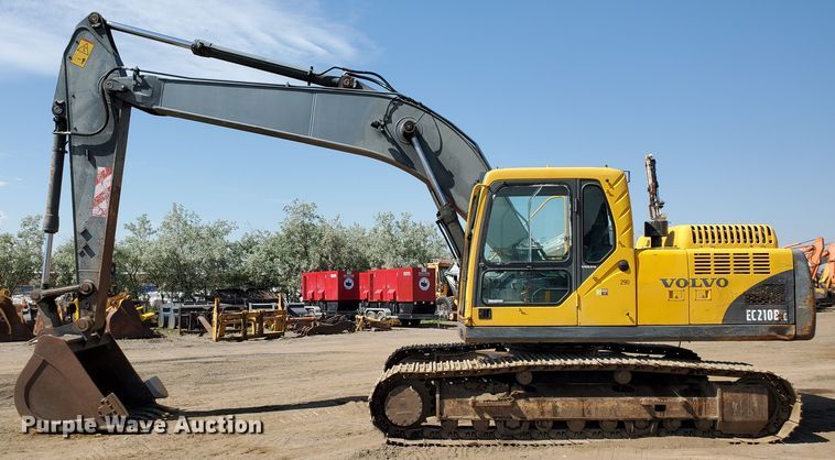 image for item HK9026 2004 Volvo EC210B LC  excavator