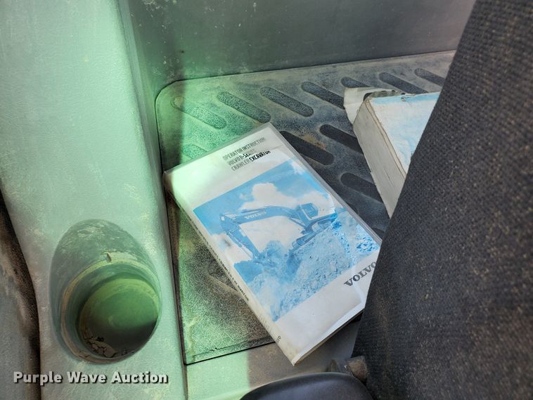 image for item HK9026 2004 Volvo EC210B LC  excavator