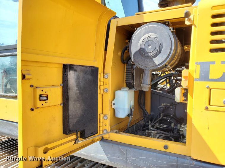 image for item HK9026 2004 Volvo EC210B LC  excavator