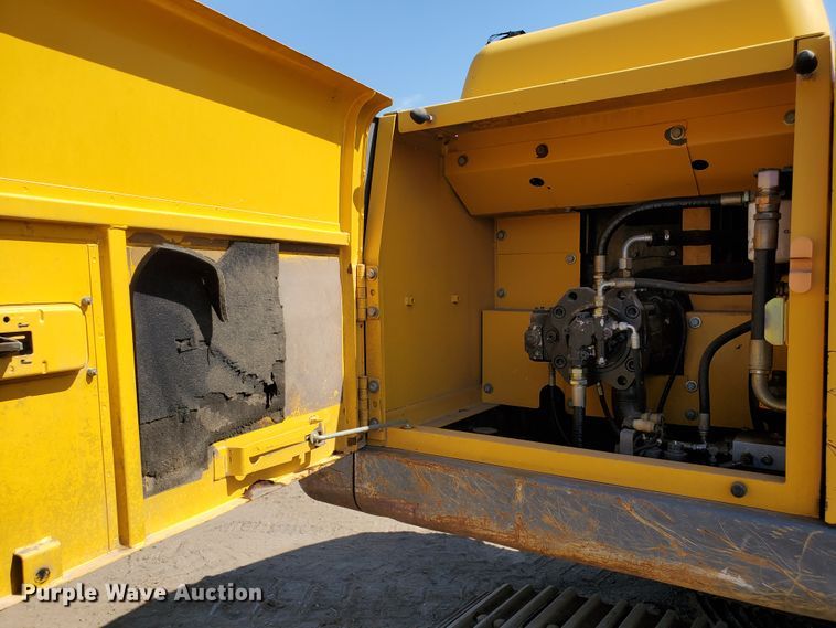 image for item HK9026 2004 Volvo EC210B LC  excavator