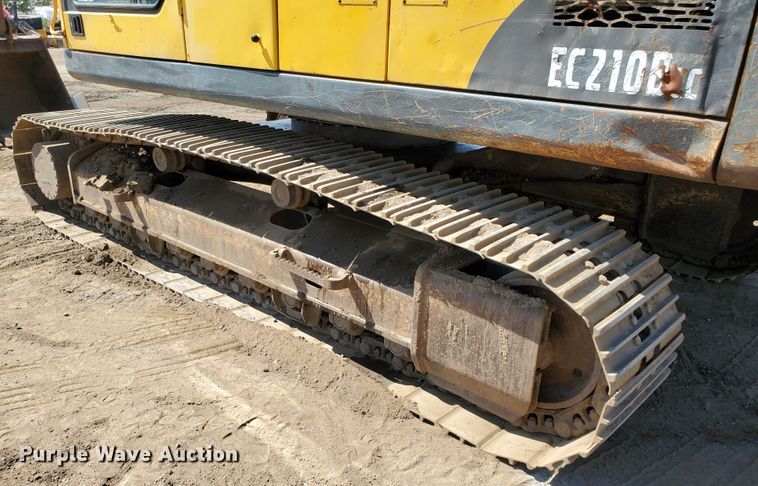 image for item HK9026 2004 Volvo EC210B LC  excavator