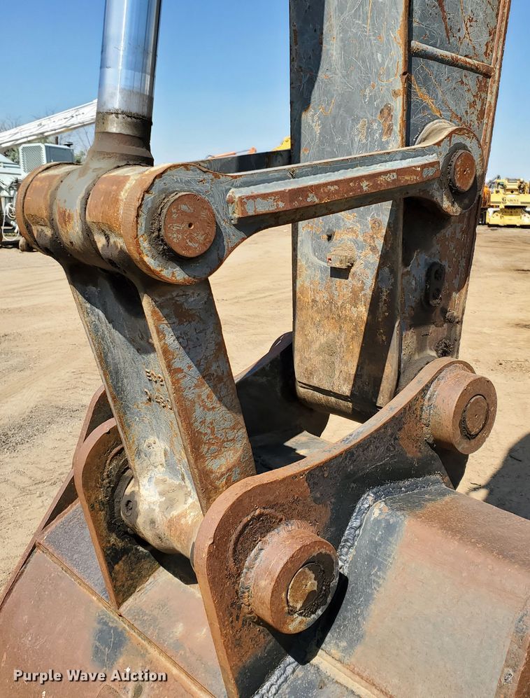 image for item HK9026 2004 Volvo EC210B LC  excavator