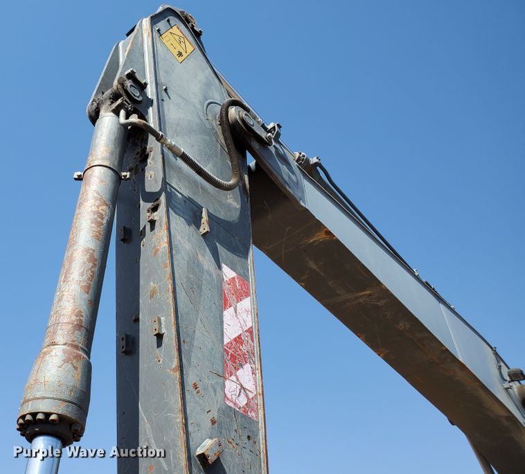 image for item HK9026 2004 Volvo EC210B LC  excavator