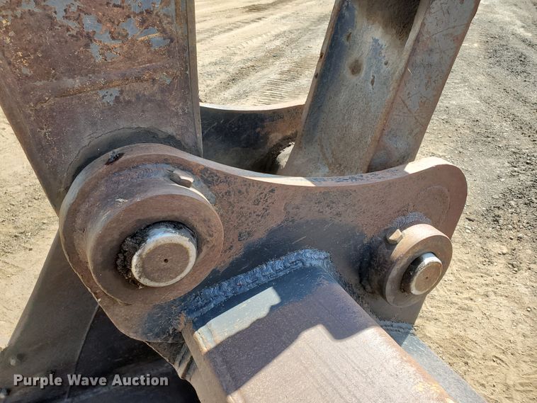 image for item HK9026 2004 Volvo EC210B LC  excavator