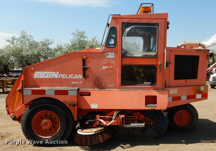 image for item HK9027 1998 Elgin Pelican P  Sweeper