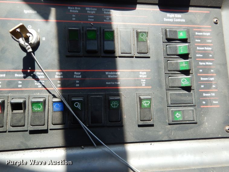 image for item HK9027 1998 Elgin Pelican P  Sweeper