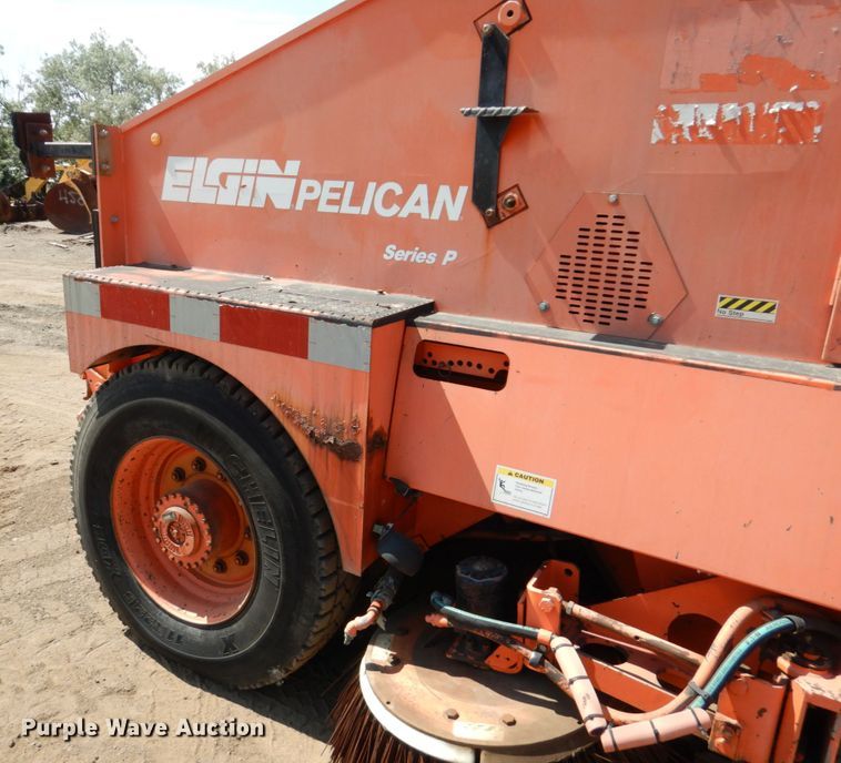 image for item HK9027 1998 Elgin Pelican P  Sweeper