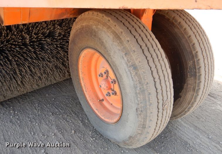 image for item HK9027 1998 Elgin Pelican P  Sweeper