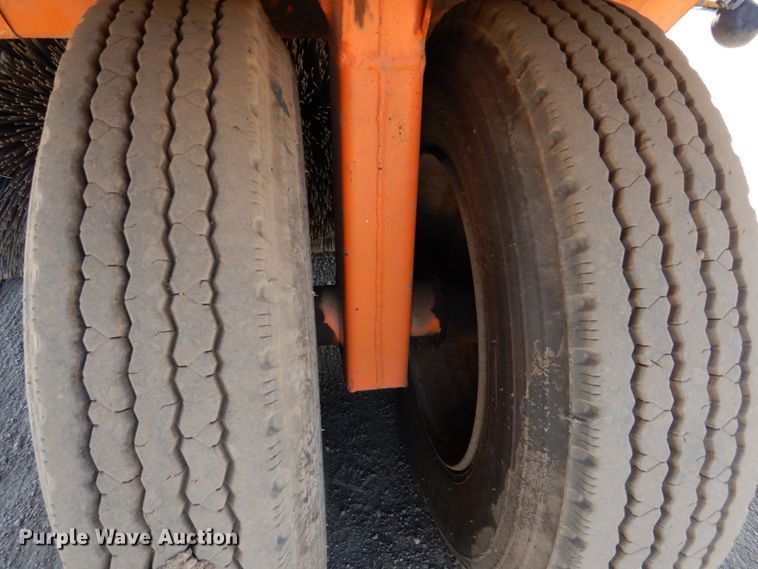 image for item HK9027 1998 Elgin Pelican P  Sweeper