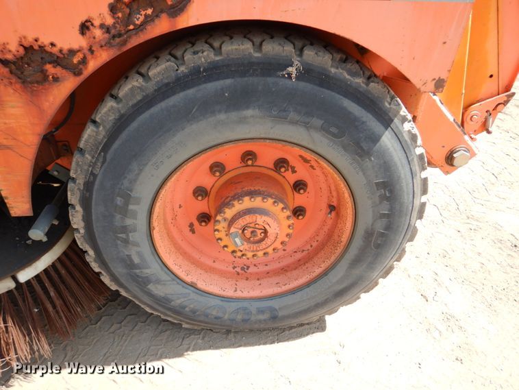 image for item HK9027 1998 Elgin Pelican P  Sweeper