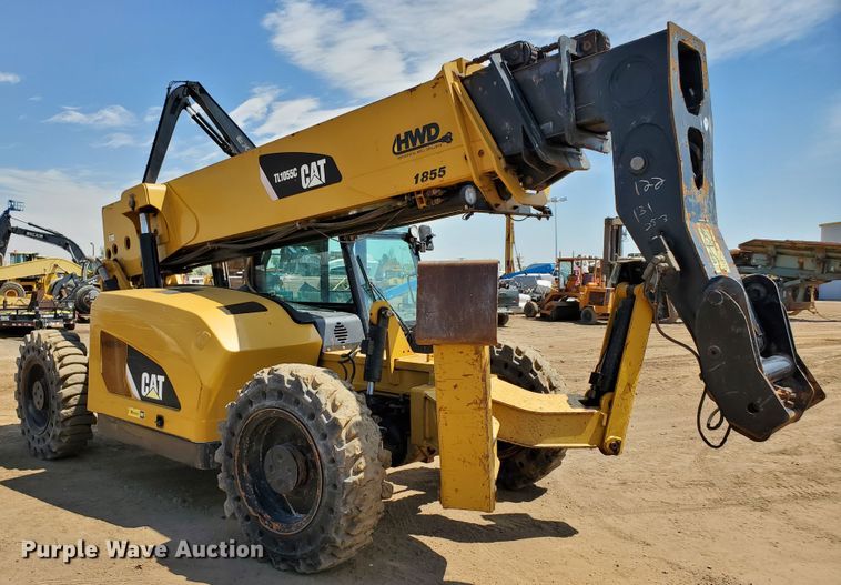 image for item HK9029 2013 Caterpillar TL1055C  telehandler