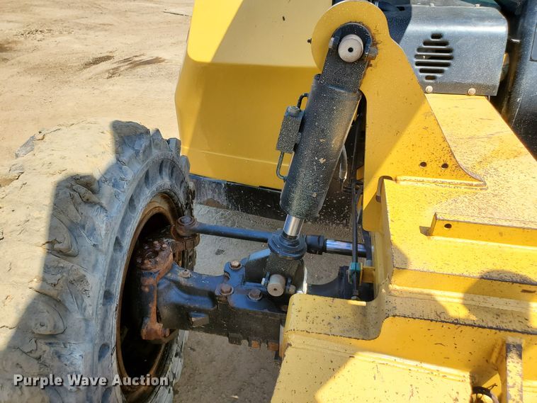 image for item HK9029 2013 Caterpillar TL1055C  telehandler