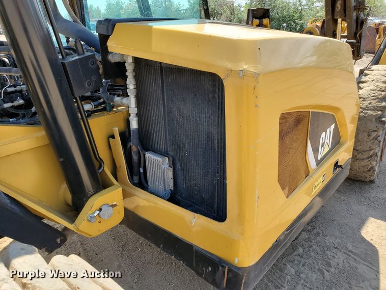 image for item HK9029 2013 Caterpillar TL1055C  telehandler