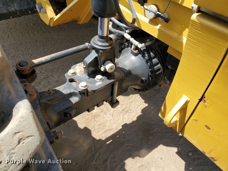 image for item HK9029 2013 Caterpillar TL1055C  telehandler