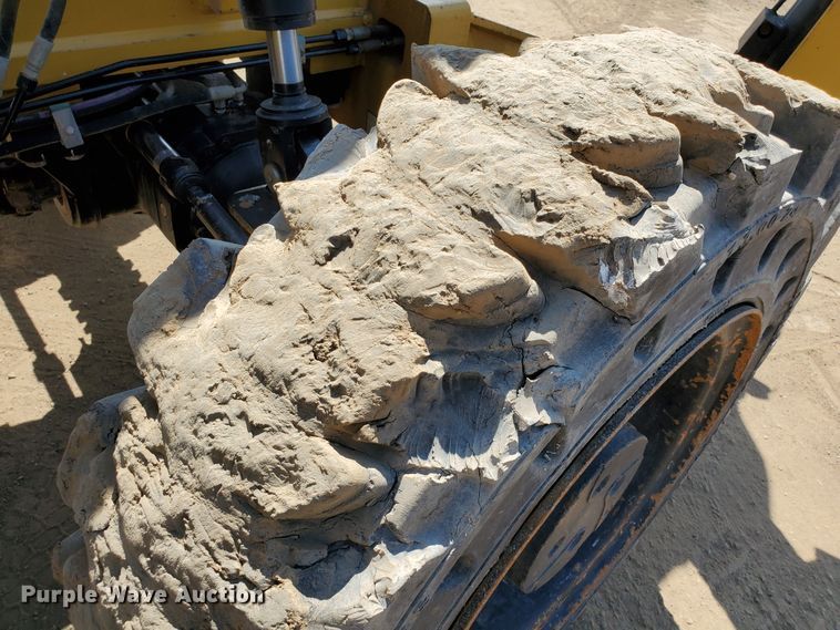 image for item HK9029 2013 Caterpillar TL1055C  telehandler