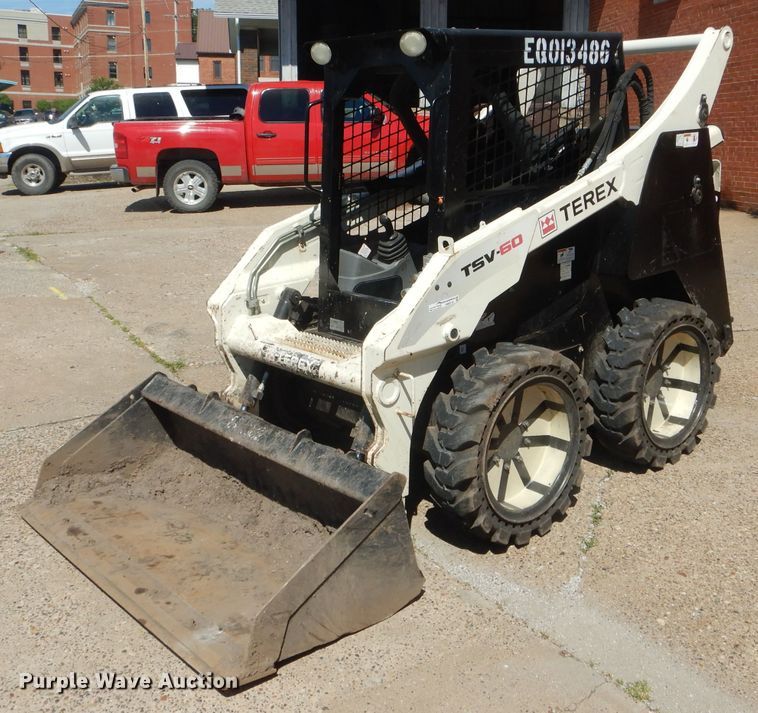 image for item HM9518 Terex TSV60  skid steer loader