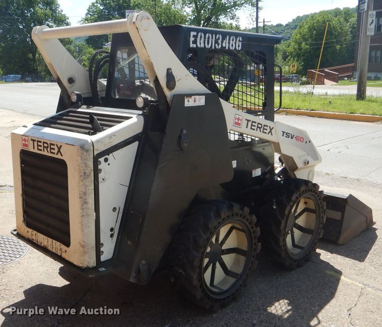 image for item HM9518 Terex TSV60  skid steer loader