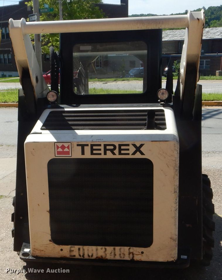 image for item HM9518 Terex TSV60  skid steer loader