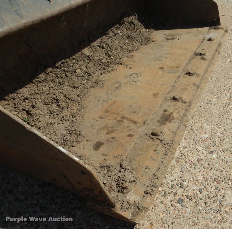 image for item HM9518 Terex TSV60  skid steer loader