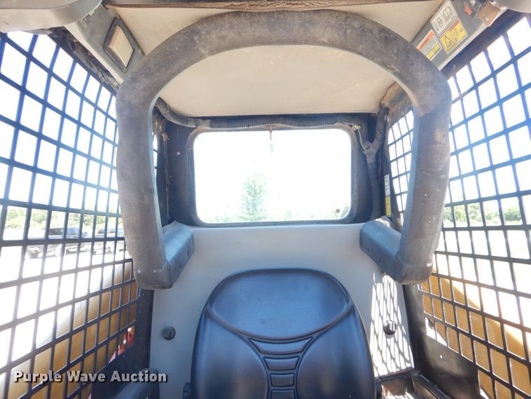 image for item HM9519 2008 Caterpillar 236B  skid steer loader