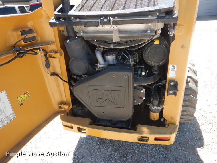 image for item HM9519 2008 Caterpillar 236B  skid steer loader