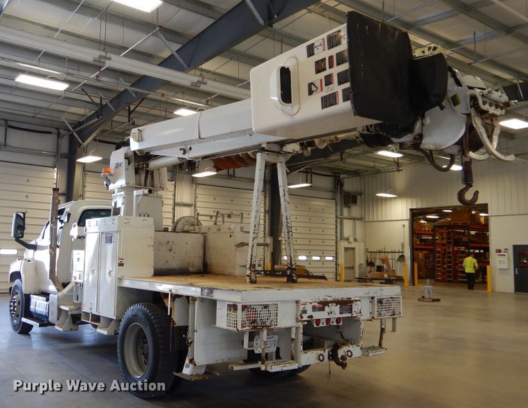 image for item HS9639 2009 Chevrolet C8500  digger derrick truck