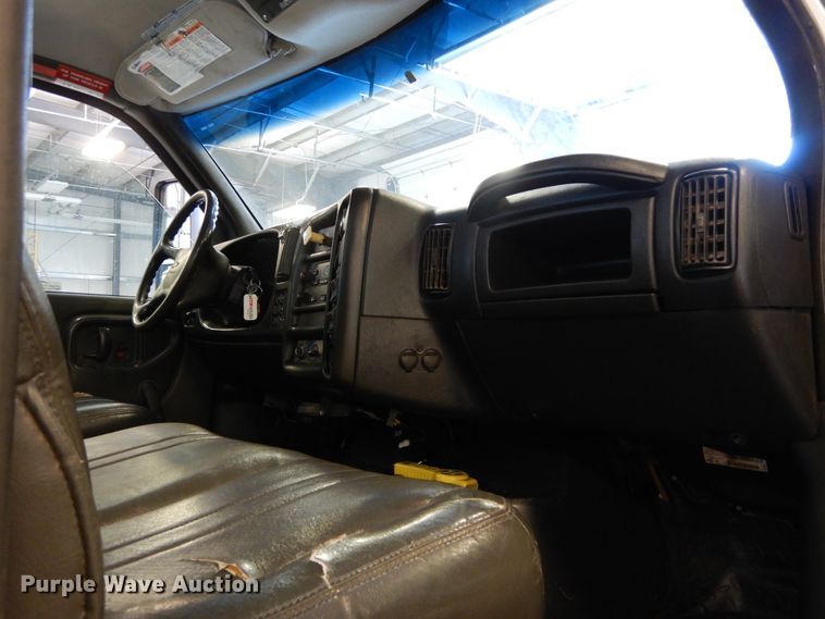 image for item HS9639 2009 Chevrolet C8500  digger derrick truck