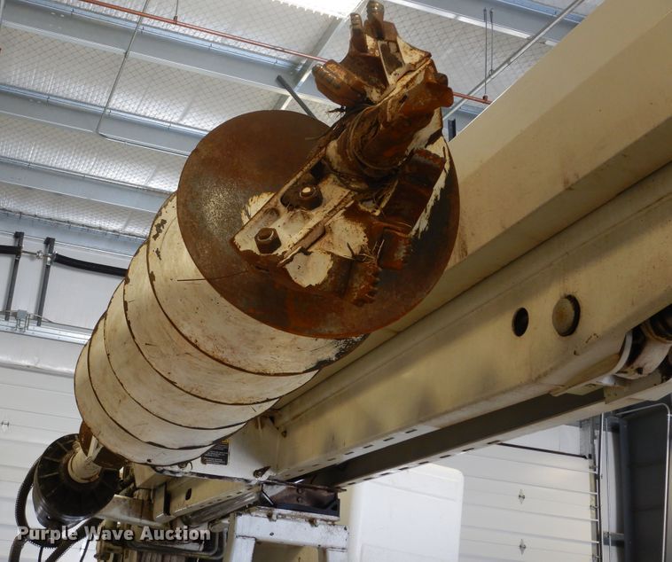 image for item HS9639 2009 Chevrolet C8500  digger derrick truck