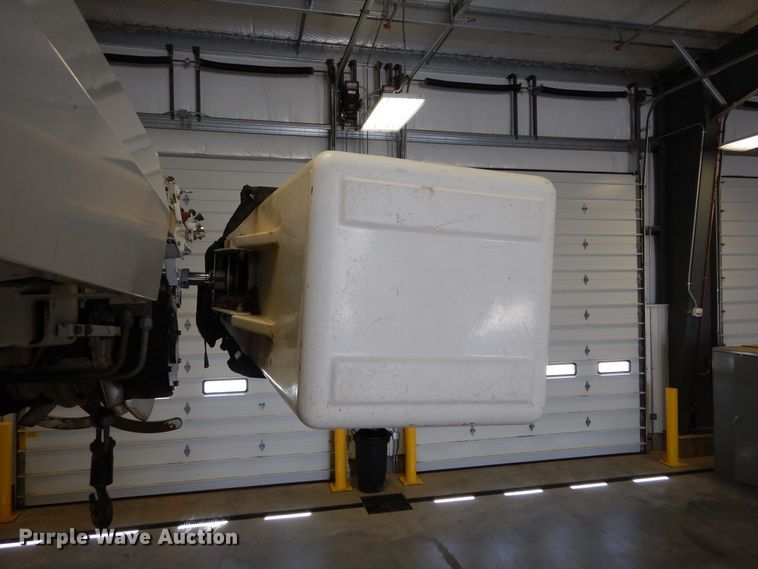 image for item HS9639 2009 Chevrolet C8500  digger derrick truck