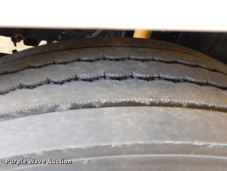 image for item HS9639 2009 Chevrolet C8500  digger derrick truck