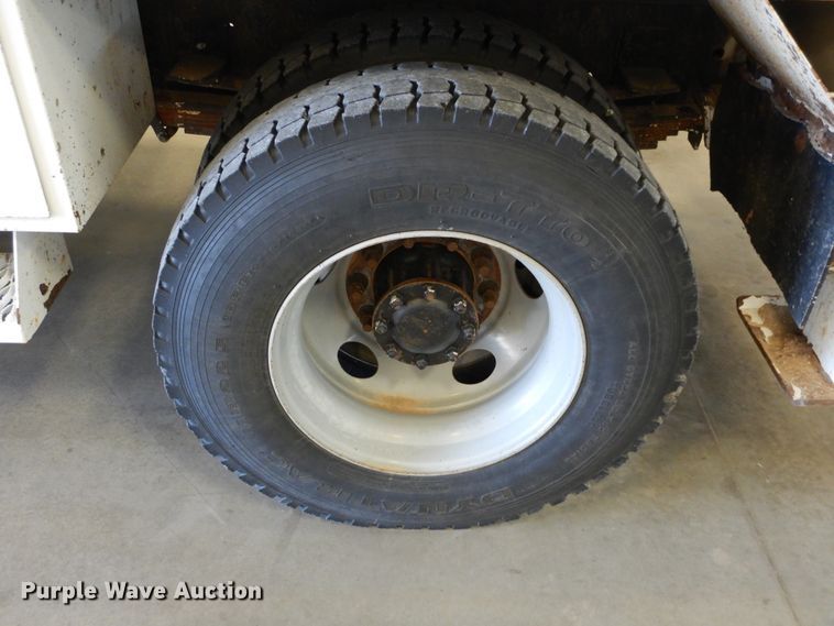 image for item HS9639 2009 Chevrolet C8500  digger derrick truck