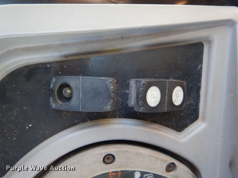 image for item HS9656 2009 Caterpillar 525C skidder