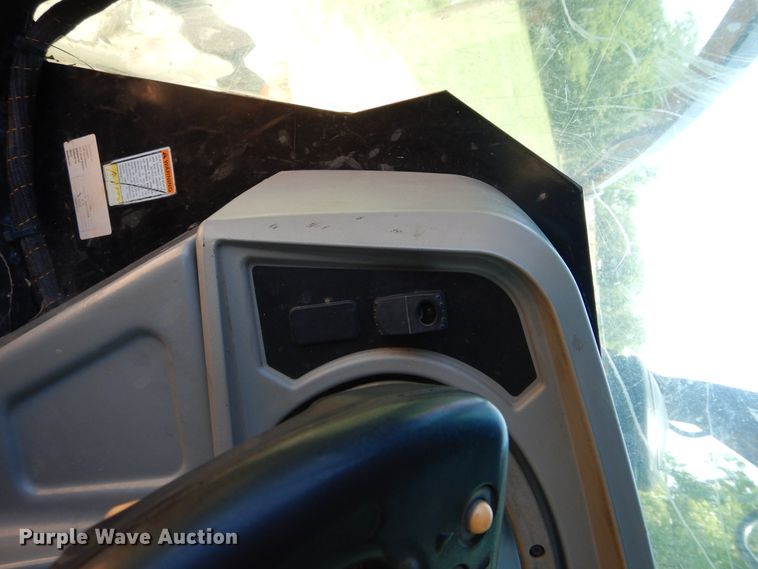 image for item HS9656 2009 Caterpillar 525C skidder