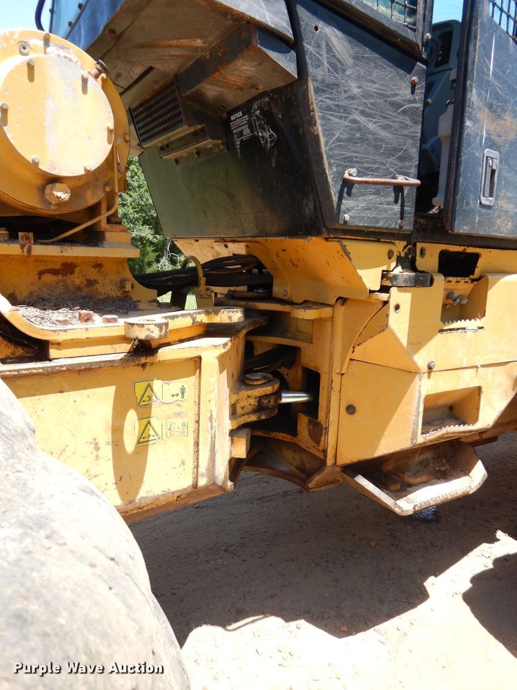 image for item HS9656 2009 Caterpillar 525C skidder