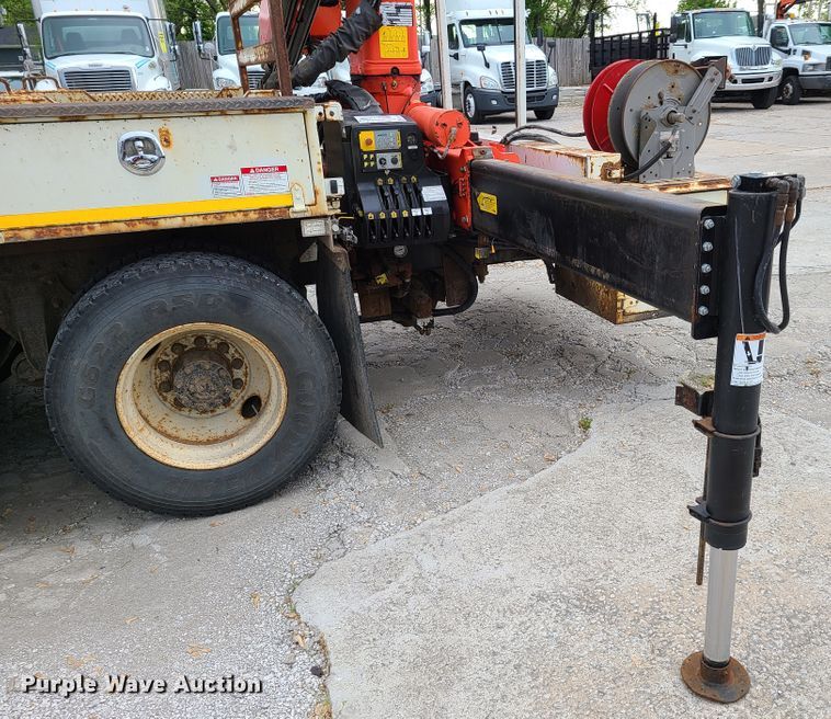 image for item K5819 2008 Palfinger PK12000 crane