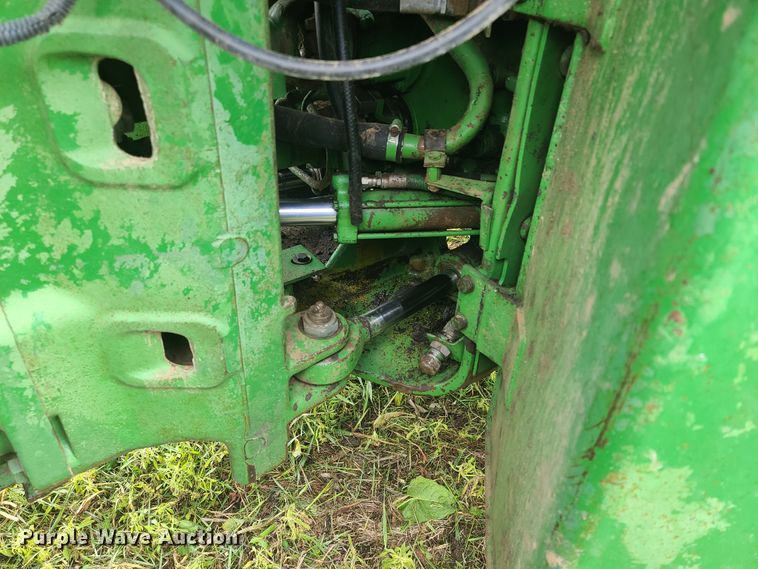 image for item DE2446 1975 John Deere 8430  4WD tractor