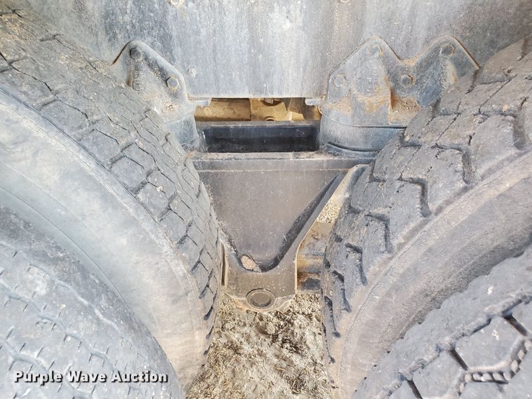 image for item DF8936 1974 International Fleetstar F2050A  dump truck