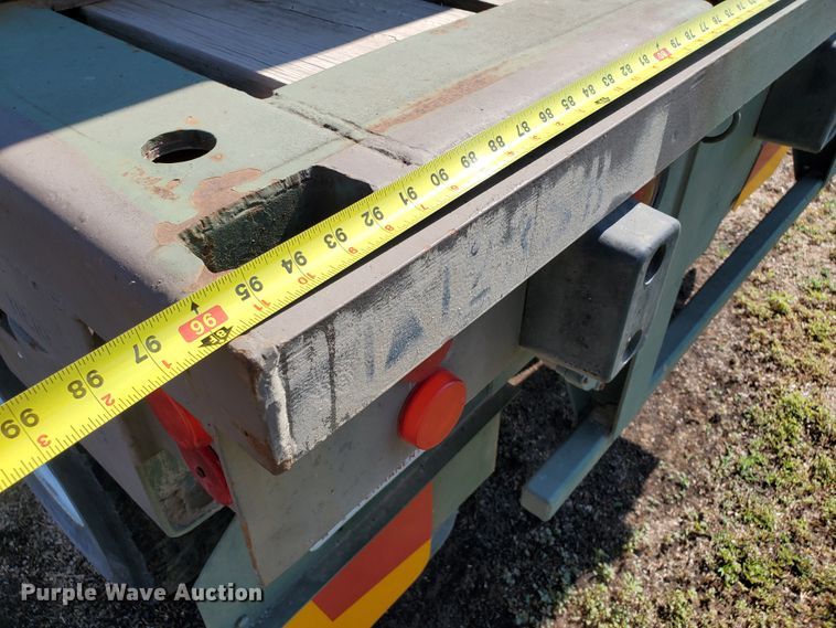 image for item DF8937 1980 Southwest M871 flatbed trailer with nurse tank