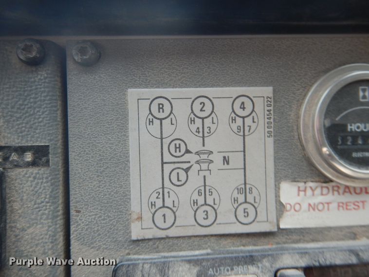 image for item DF8954 1995 Mack CS300P  truck cab and chassis