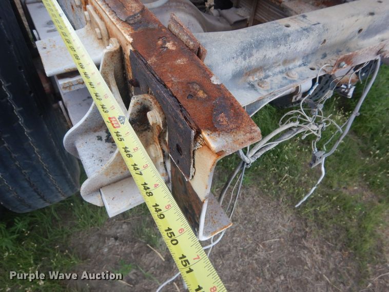 image for item DF8954 1995 Mack CS300P  truck cab and chassis