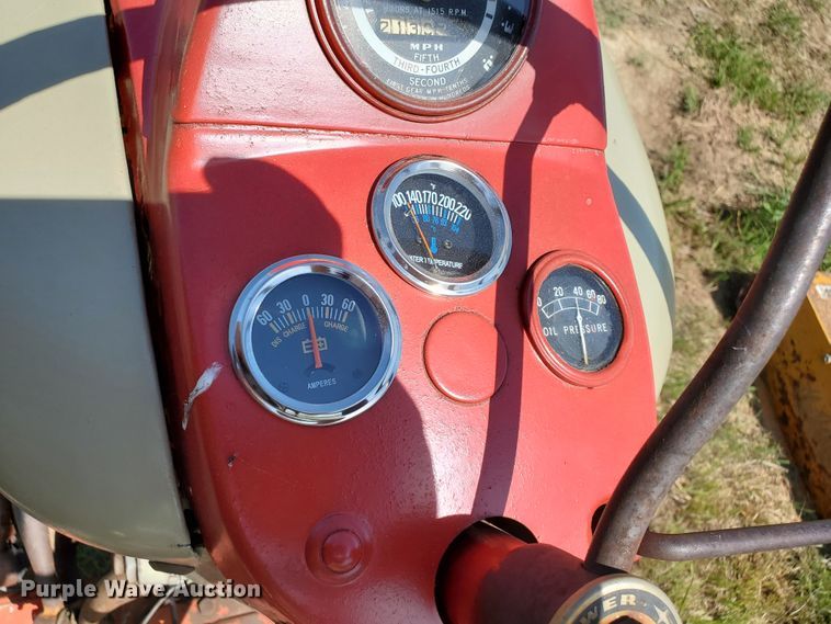 image for item DF8990 Ford 861  tractor