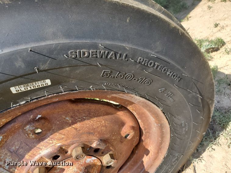 image for item DF8990 Ford 861  tractor