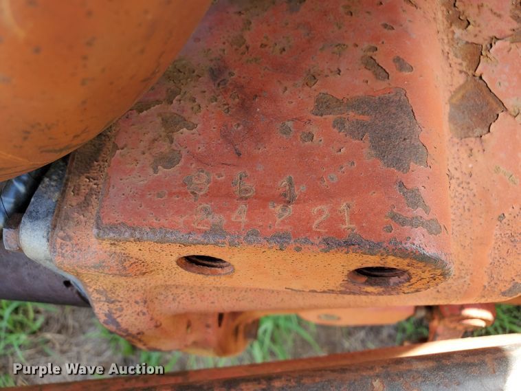 image for item DF8990 Ford 861  tractor