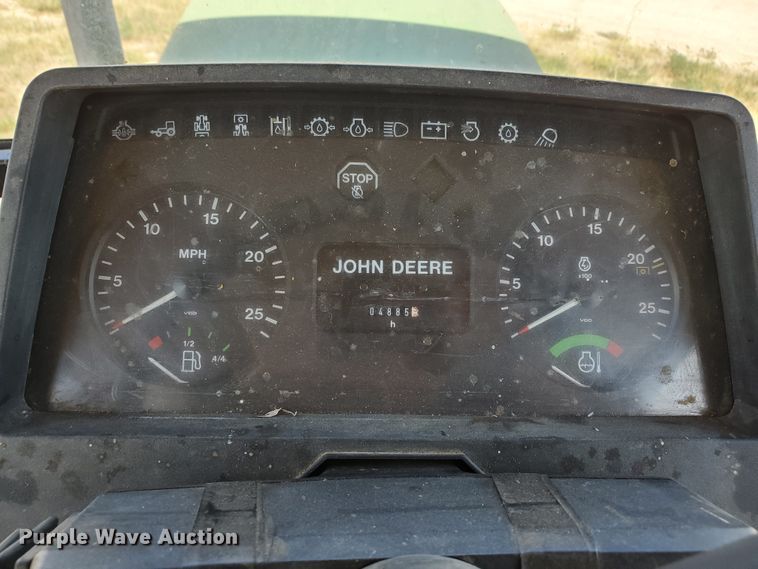 image for item DF8993 1993 John Deere 6400  tractor