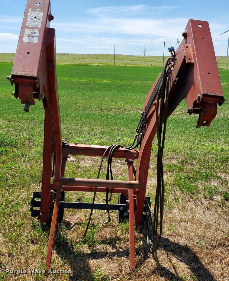 Great Bend 440 loader in Miltonvale, KS Item DF8994 sold Purple Wave